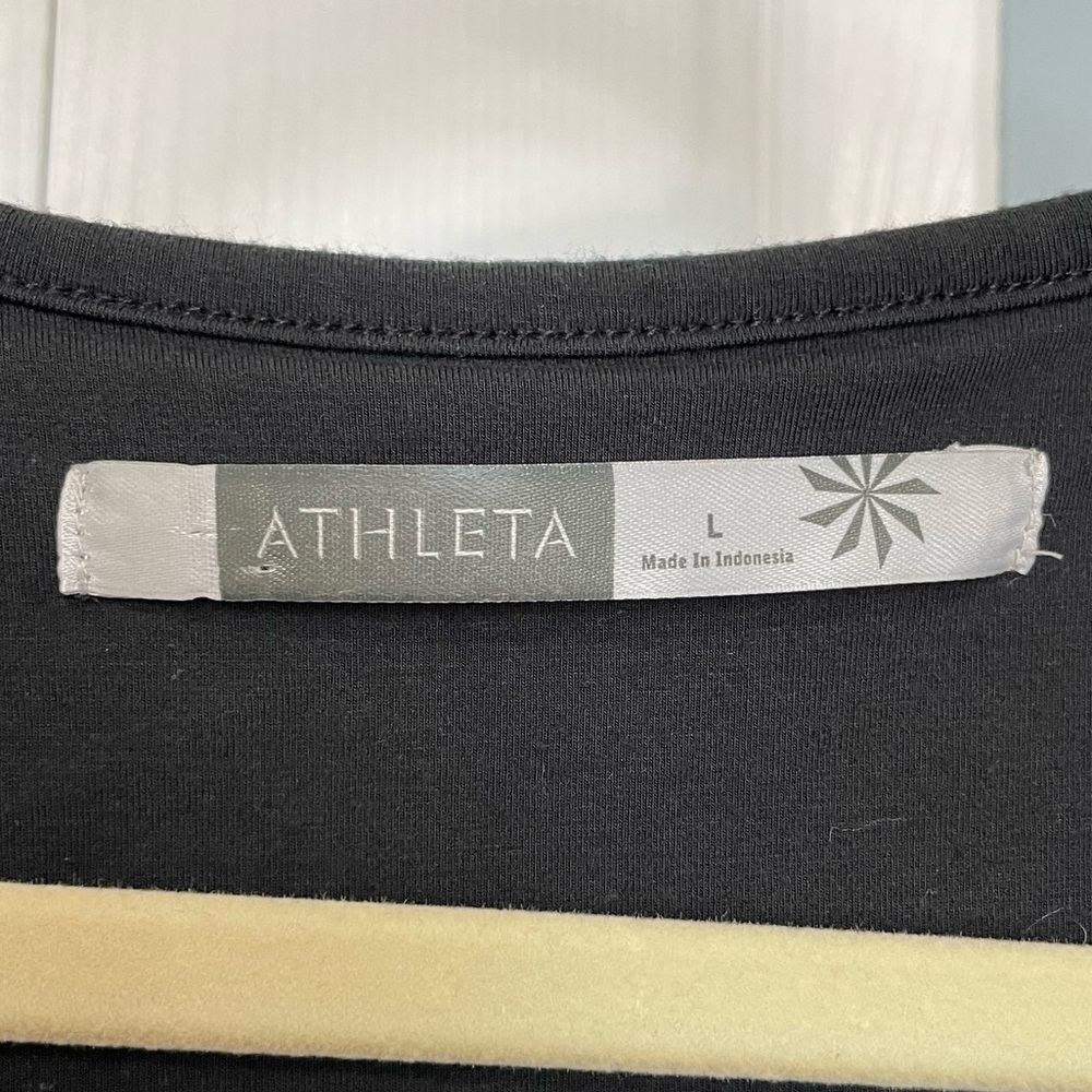 Athleta Women’s Black Sheath Tank Top Scoop Neck Sz L - Picture 3 of 6